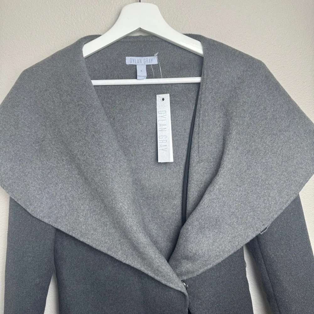 Wool Blend Coat by Dylan Grey Size Small - Picture 4 of 16